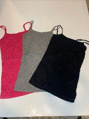 Y2K Aéropostale Favorite Cami in Gray, Pink, Black Set of 3 Lacey Pattern